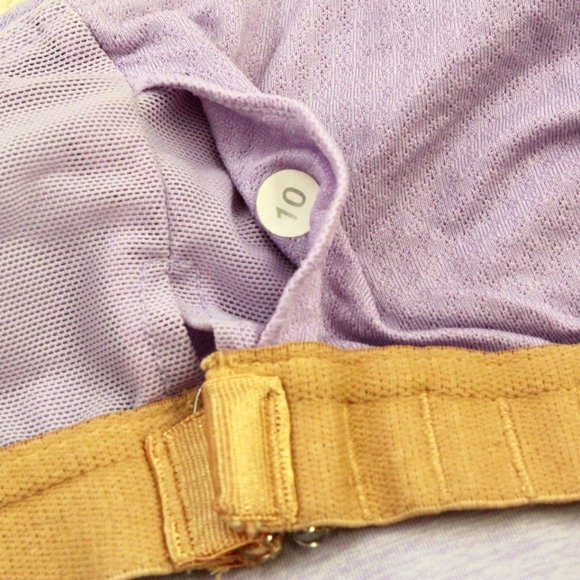 Lululemon Spin Me Tank in Heathered Lilac - Picture 8 of 8